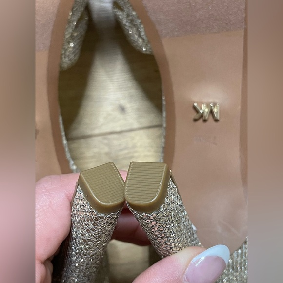 MICHAEL KORS ALEXIA GLITTER
SANDAL Heels size 7.5 - Picture 7 of 16